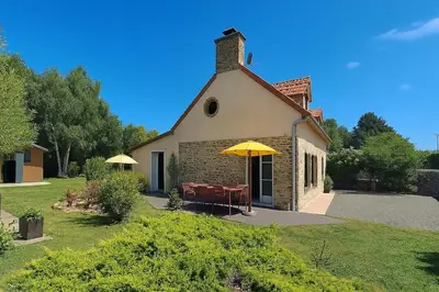 Jardin de l'établissement Au bonheur de Mona
