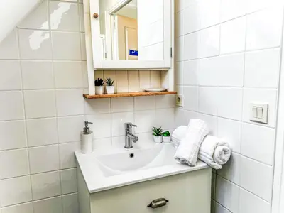 Salle de bains dans l'établissement Apartment Gîte La Cormorandière by Interhome
