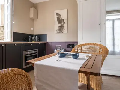 Cuisine ou kitchenette dans l'établissement Apartment Gite Les Ruets by Interhome