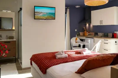 Cuisine ou kitchenette dans l'établissement Ker Lou