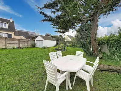 Jardin de l'établissement Villa contemporaine près plage - 6 pers. - FR-1-361-573