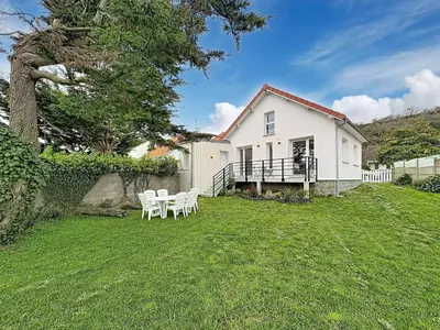Jardin de l'établissement Villa contemporaine près plage - 6 pers. - FR-1-361-573