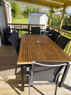 Balcon ou terrasse dans l'établissement Bungalow 3 chambres à La Haye