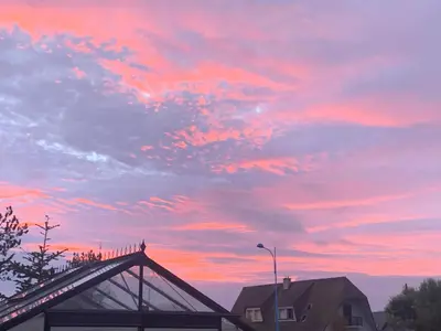 Lever ou coucher de soleil vu de l'appartement ou à proximité