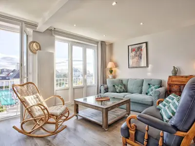 Coin salon dans l'établissement Appartement au cœur de la station, vue mer - 5 pers. - FR-1-788-101