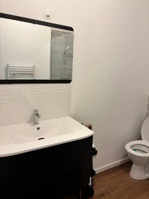 Salle de bains dans l'établissement Kadéraf