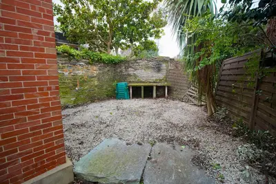 Plan de l'établissement Le Bohème, Maisonnette en duplex avec cour privée, Intendance Luxury Host