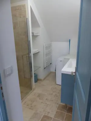 Salle de bains dans l'établissement Appart bord de mer
