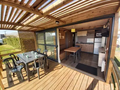 Cuisine ou kitchenette dans l'établissement Camping Sainte Mère Eglise
