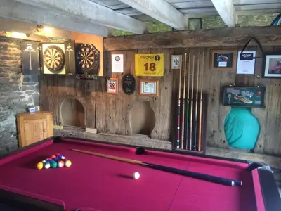 Billard dans l'établissement La Crepelliere