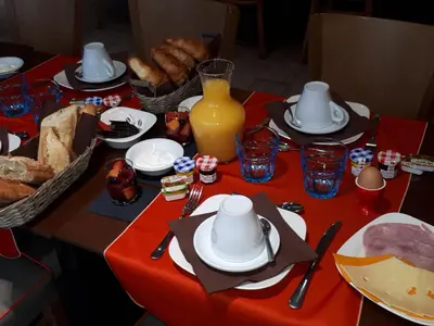 Nourriture dans la maison d'hôtes ou à proximité