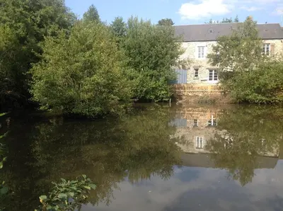 Vue sur la rivière ou le fleuve situé(e) à proximité de la maison de vacances