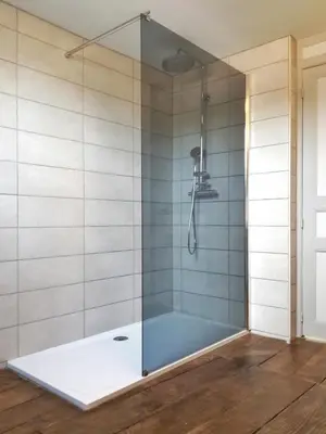 Salle de bains dans l'établissement L'Orangerie