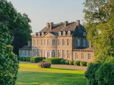 Jardin de l'établissement Holiday Home Château de Boucéel Mont Saint Michel