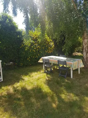 Jardin de l'établissement Maison de vacances - Baie du Mont Saint Michel