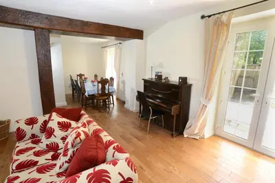 Coin salon dans l'établissement La Petite Maison