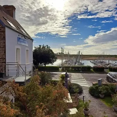 Hôtel Traiteur Les Ormes