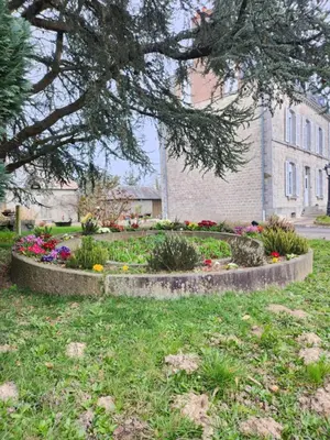 Jardin de l'établissement La Datiniere