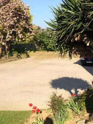 Jardin de l'établissement Hotel du 6 juin