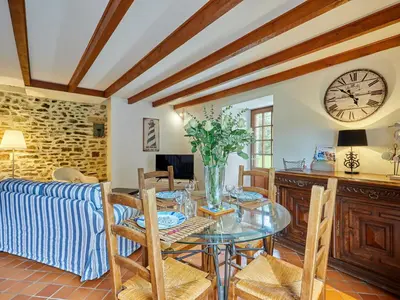 Télévision ou salle de divertissement dans l'établissement Holiday Home La Voisinière no- 3 by Interhome