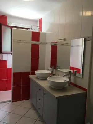 Salle de bains dans l'établissement Gite Christian Mont St Michel