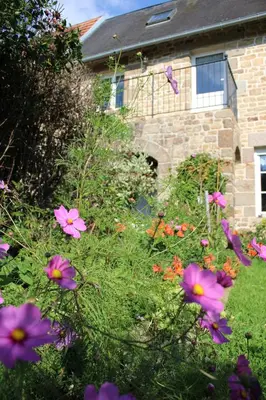 Jardin de l'établissement Gîte/Guest House close to the Mont Saint Michel