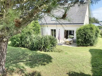 Jardin de l'établissement Villa contemporaine: terrasse, jardin clos, 4 chambres, proche mer et attractions - FR-1-361-74