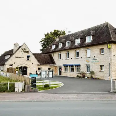Logis Hotel Le Relais De La Poste Restaurant Le Fil du Temps