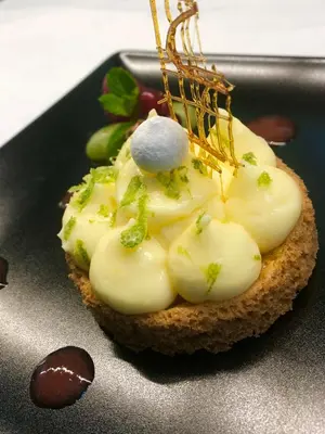 Nourriture dans l'hôtel ou à proximité