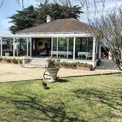 Maison calme avec jardin