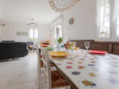 Boissons dans l'établissement Holiday Home Les Cordylines by Interhome