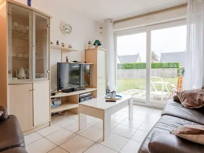 Télévision ou salle de divertissement dans l'établissement Holiday Home Néroli by Interhome