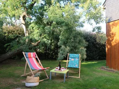 Jardin de l'établissement Chalet Le Chalet by Interhome