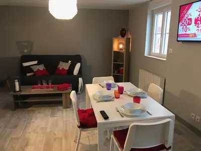 Télévision ou salle de divertissement dans l'établissement Laugann's Home