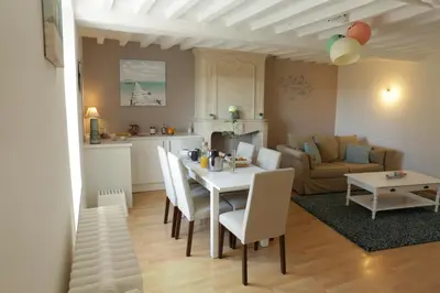 Coin salon dans l'établissement Le Clos d'Esquay, Côté Seulles