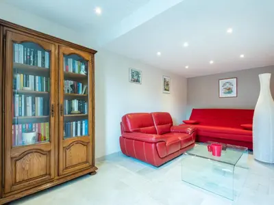 Coin salon dans l'établissement Holiday Home Le Repos by Interhome