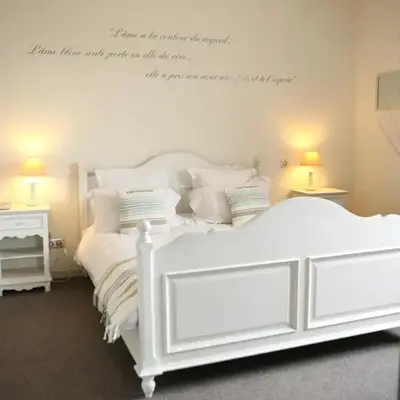 Cit'Hotel La Villa Julia