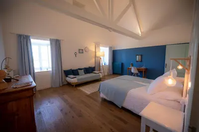 Un ou plusieurs lits dans un hébergement de l'établissement Au Manoir des Loges