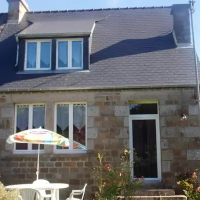 Maison charmante à Sourdeval avec jardin clôturé