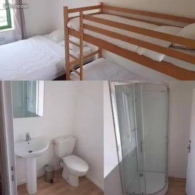 Salle de bains dans l'établissement CHAMBRES / BEDROOM
