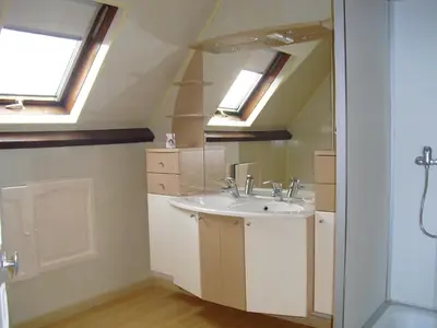 Salle de bains dans l'établissement Vacances à Réthoville