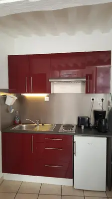 Cuisine ou kitchenette dans l'établissement Parvis de la cathédrale de Bayeux vue directe