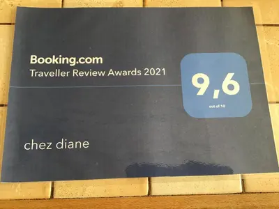 Certificat, récompense, panneau ou autre document affiché dans l'établissement chez diane