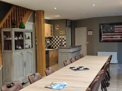 Cuisine ou kitchenette dans l'établissement La ferme aux chats