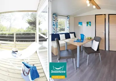 Coin salon dans l'établissement Camping Haliotis