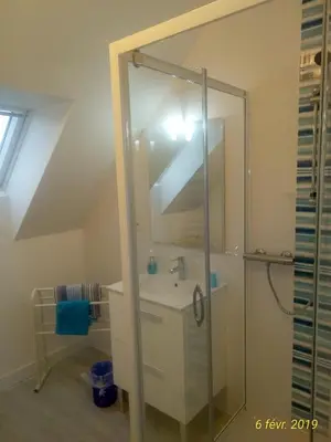 Salle de bains dans l'établissement Vent des Grèves
