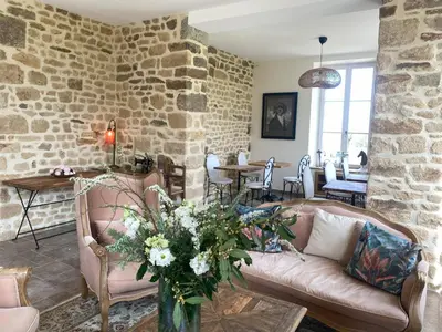 Coin salon dans l'établissement Au Château