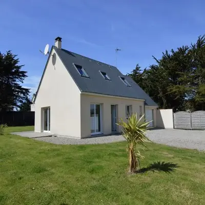 Denneville Coastal Escape with garden