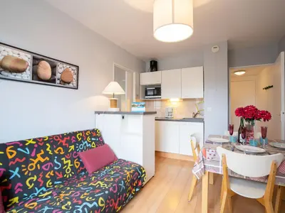 Cuisine ou kitchenette dans l'établissement Apartment Fleur Marine-13 by Interhome