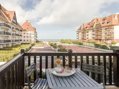 Balcon ou terrasse dans l'établissement Apartment Les Normandières-11 by Interhome